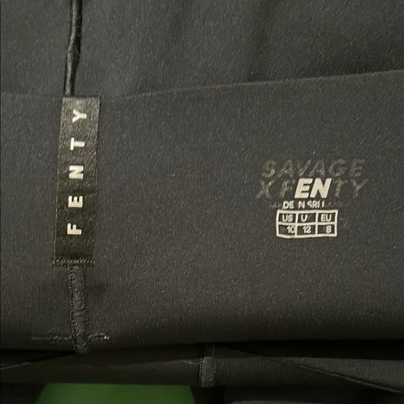 Savage X Fenty Rihanna Hotline High Waist Leggings - Black Size 10 - Picture 13 of 13